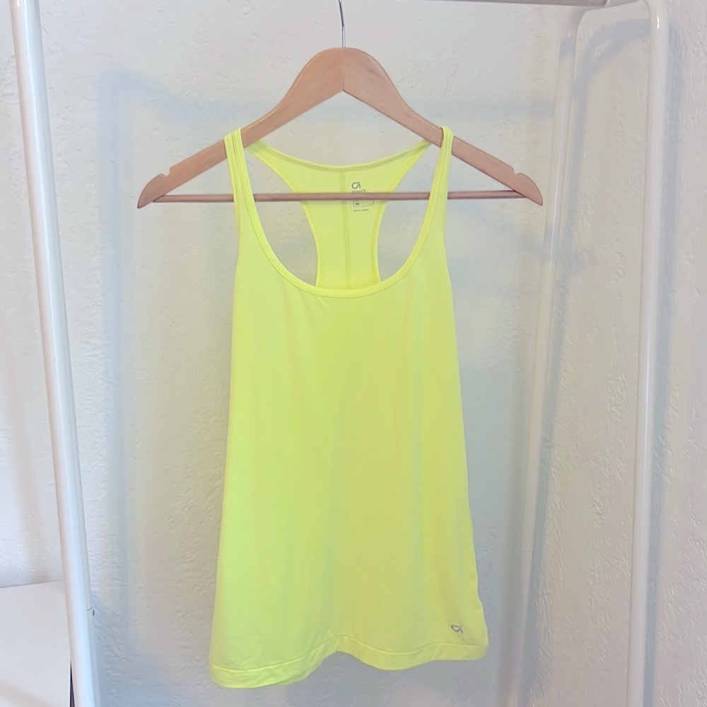 Gap breathe tank top, size XS